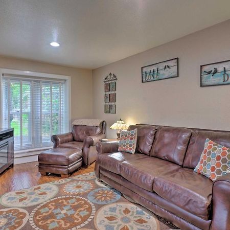 Creekside Home With Patio, Walk To Manitou Incline! มานิทูสปริงส์ ภายนอก รูปภาพ